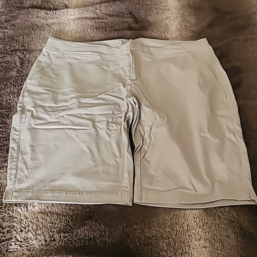 Women's Sz 10 Columbia Climber Canyon Weekend Shorts